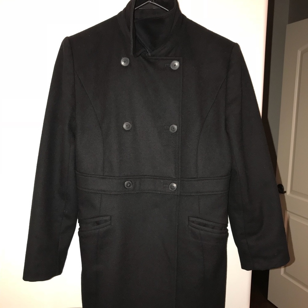 Black Ann Taylor LOFT Pea Coat 🧥